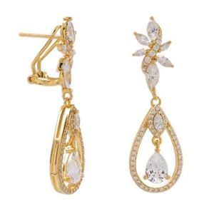 14KT GOLD PLATED CZ CLUSTER DANGLE EARRINGS